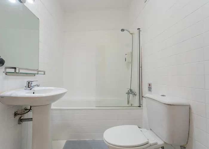 Flh With Balcony Apartamento *